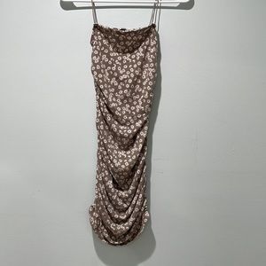 Beige Floral Dress 🌻